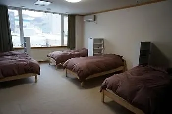 Tabino Sanpoyado Otaru Ekimae Guesthouse Ito Hostel